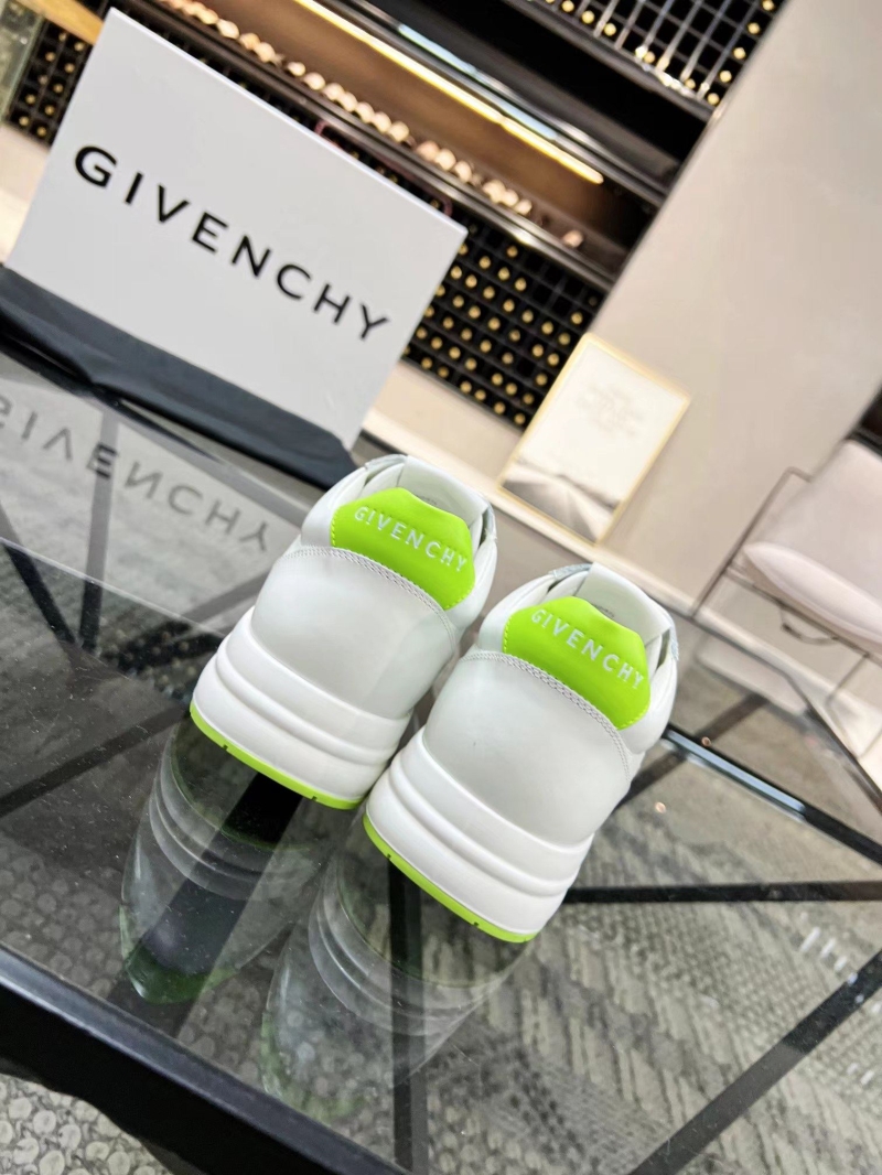 Givenchy Sneakers